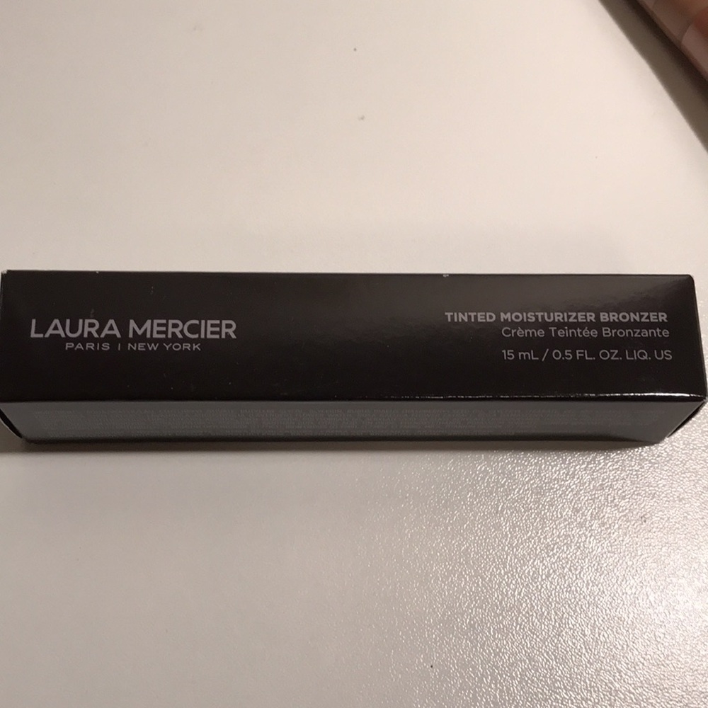 Laura Mercier Tinted Moisturizer Bronzer 0.5oz NEW - Picture 5 of 8